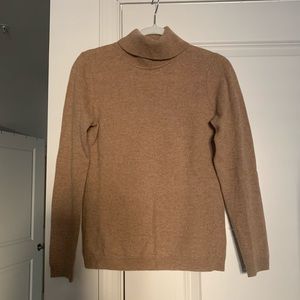 100% Cashmere Turtleneck Sweater